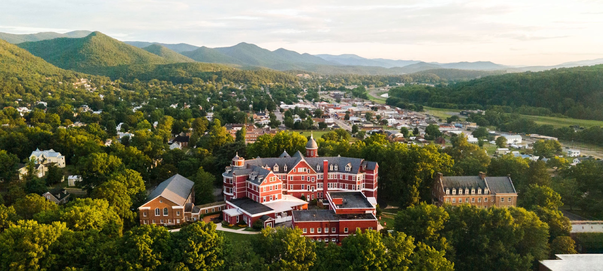 Aerial view of Southern Virginia University campus